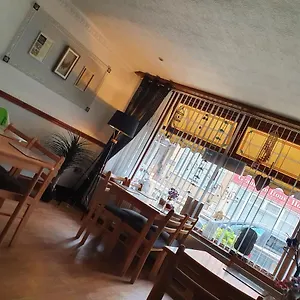 Golden Sands Hotel - St Chad'S Road Bed & Breakfast