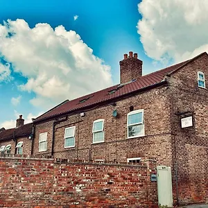 Maypole Farm, Cawood Guest house Selby